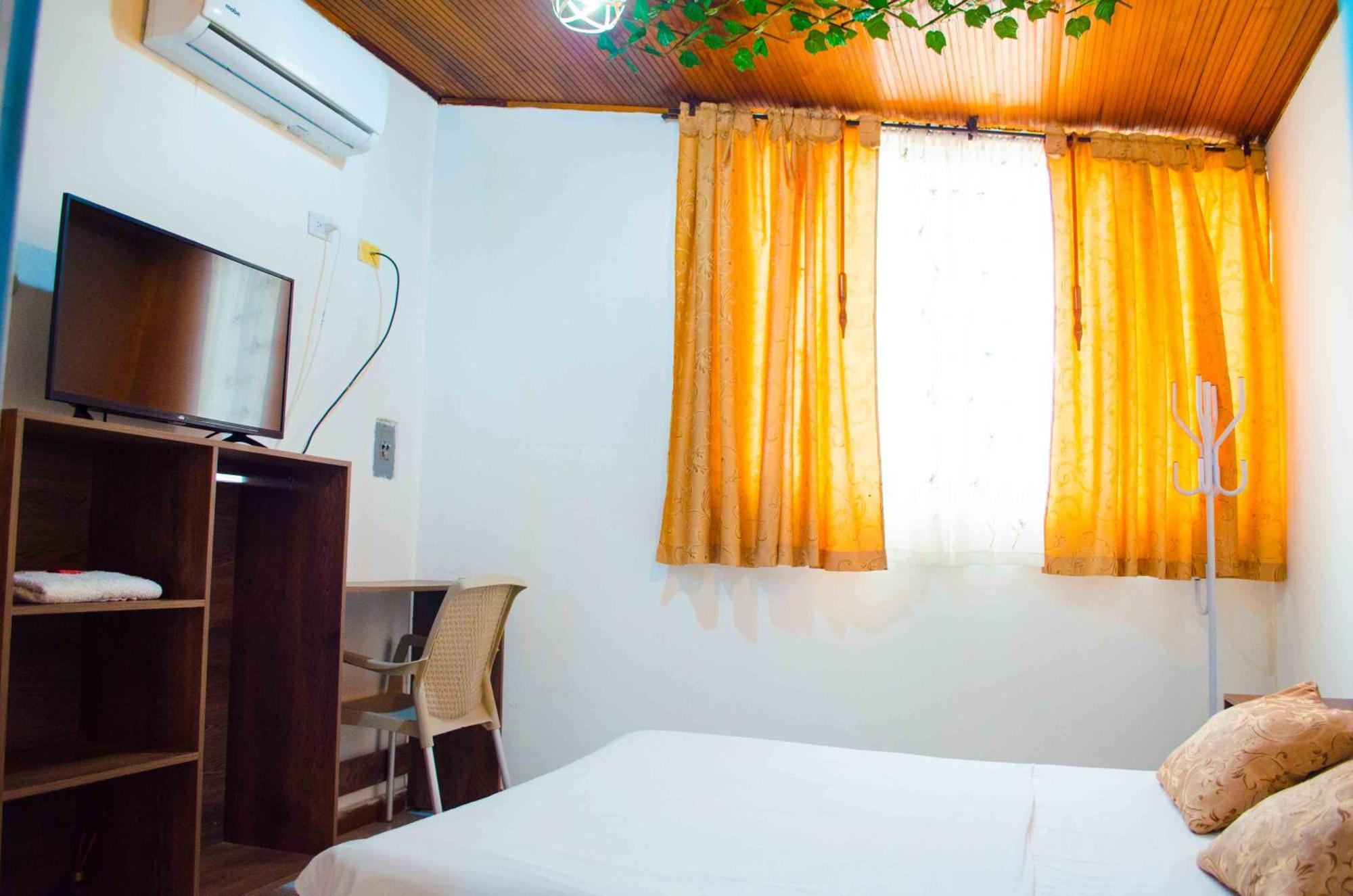 Hotel Elimar Girardot Eksteriør bilde